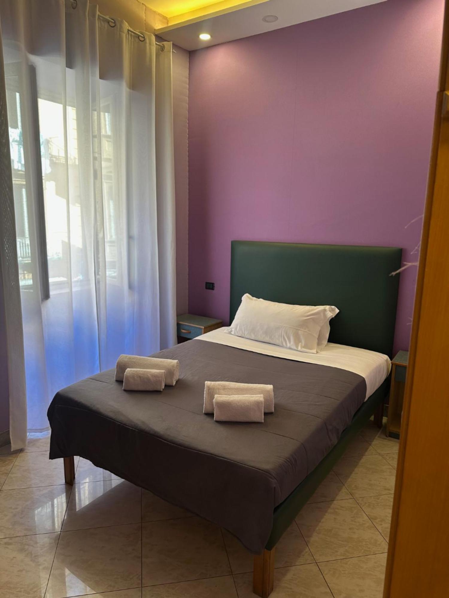 Smart Station Hotel نابولي المظهر الخارجي الصورة